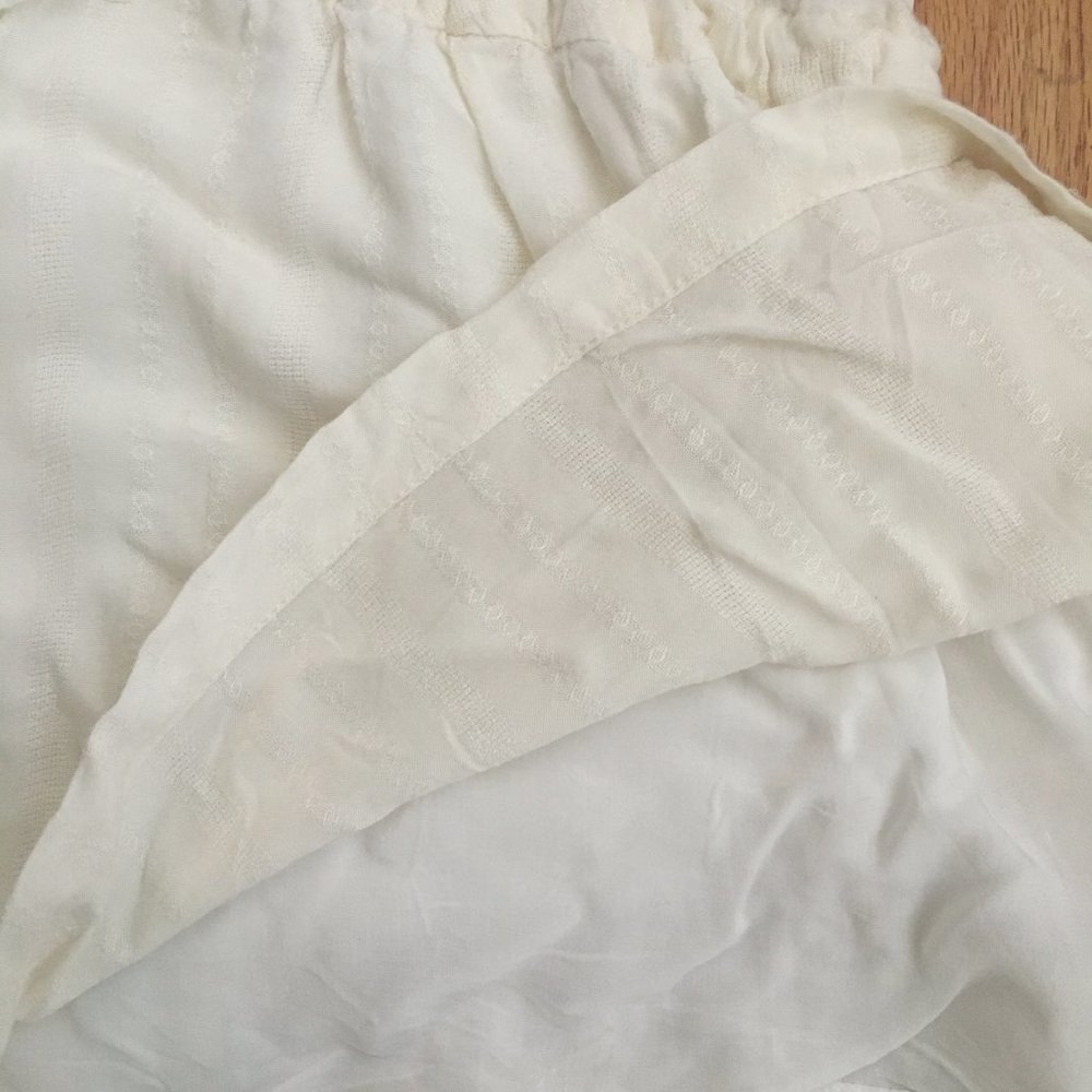 Urban Outfitters Ecoté White Ivory Romper - Picture 3 of 5